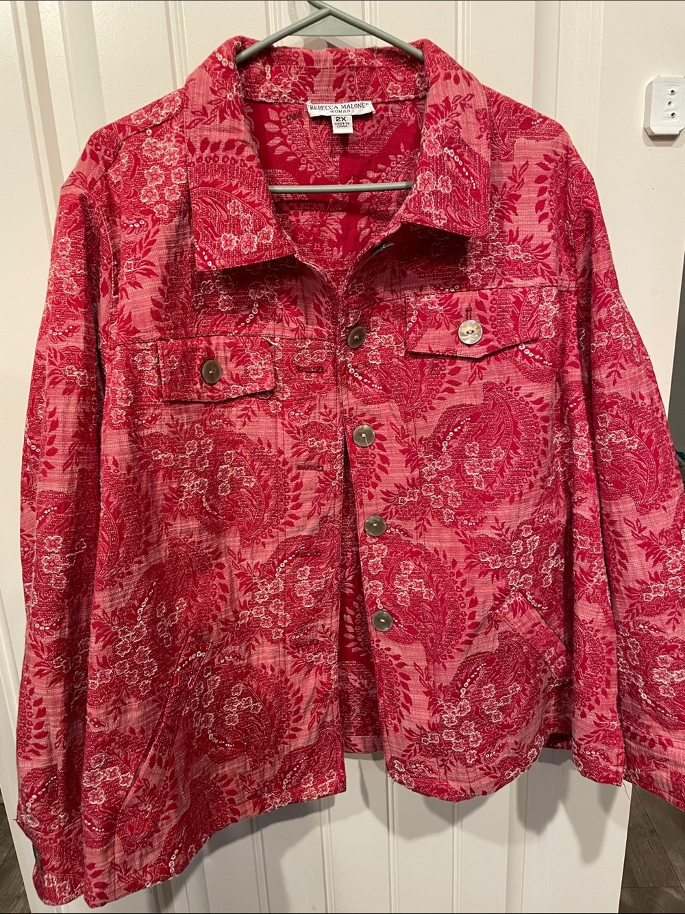 Rebecca Malone Pink-Red Paisley Button Front Blouse - Picture 4 of 7